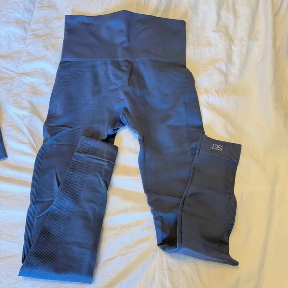 SET Active Seamless Sports Bra & High Waist Leggings Set of 3 - Slate Blue - Picture 6 of 6